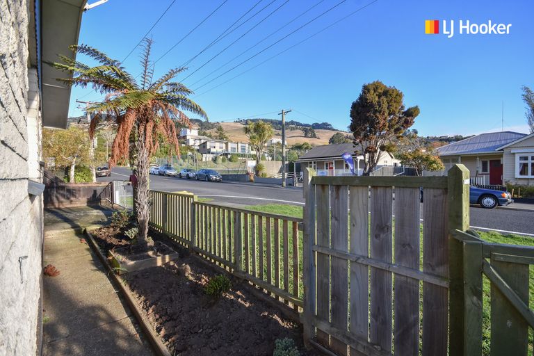 Photo of property in 13a Greenacres Street, Macandrew Bay, Dunedin, 9014