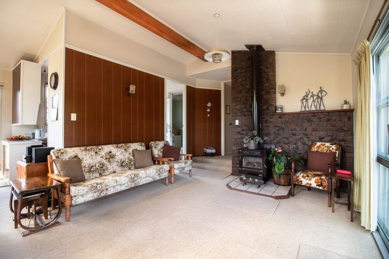 Photo of property in 13 Angela Place, Kinloch, Taupo, 3377