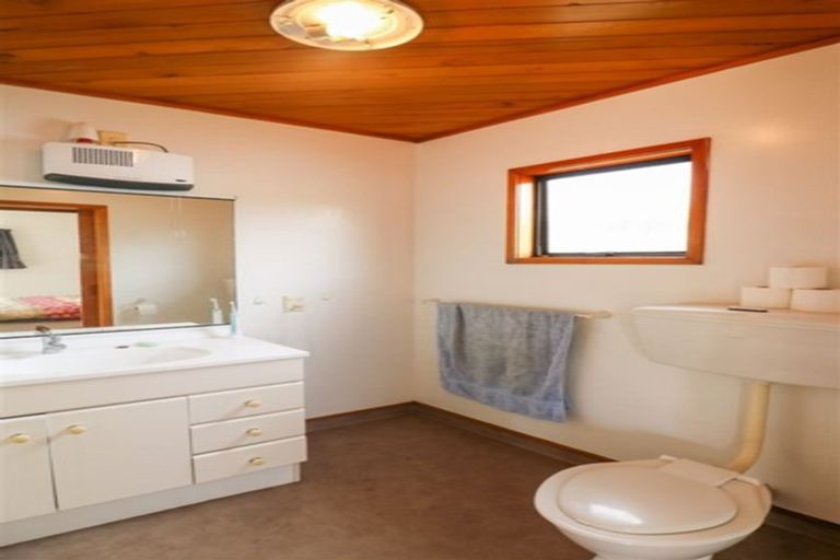 Photo of property in 64a Selwyn Street, Waimataitai, Timaru, 7910