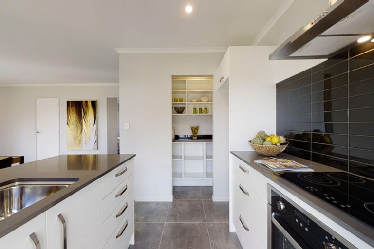 Photo of property in 5 Wai Shing Place, Pukekohe, 2120