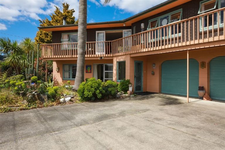 Photo of property in 1 Aorangi Road, Paeroa, 3600