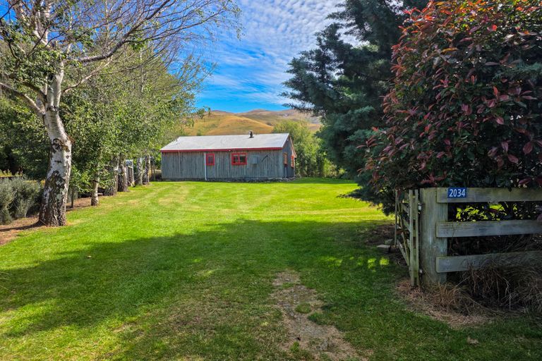 Photo of property in 2034 Fairlie Tekapo Road, Burkes Pass, Fairlie, 7987