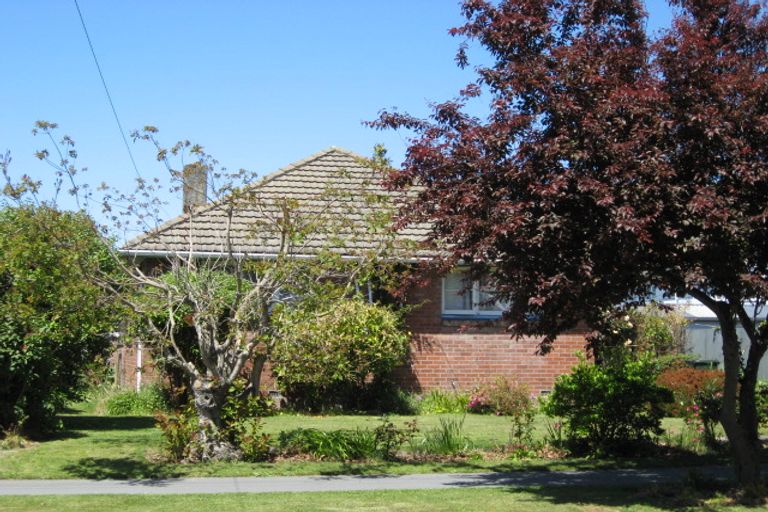 Photo of property in 37a Attlee Crescent, Bryndwr, Christchurch, 8053