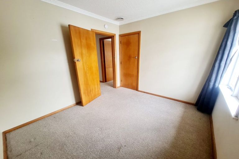 Photo of property in 2a Sutherland Avenue, Silverstream, Upper Hutt, 5019