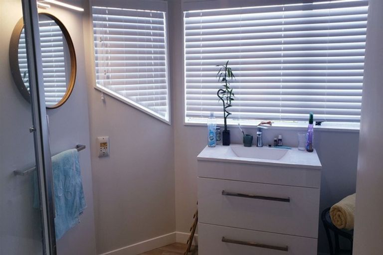 Photo of property in 18 Brookfield Terrace, Brookfield, Tauranga, 3110