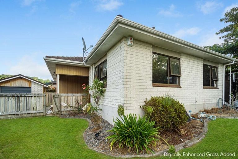 Photo of property in 1 Bullmore Place, Pukehangi, Rotorua, 3015