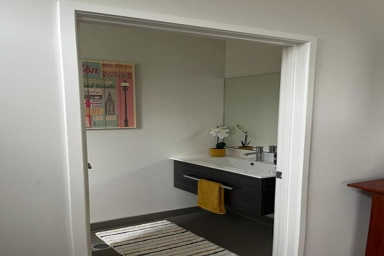 Photo of property in 85 Buckley Avenue, Hobsonville, Auckland, 0616