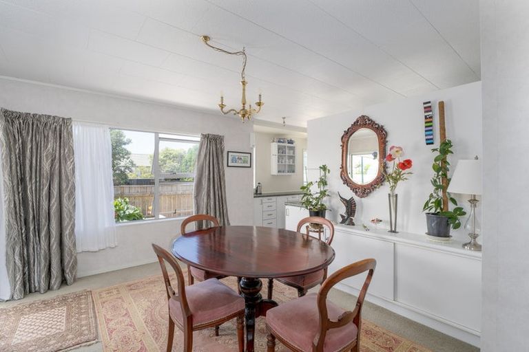 Photo of property in 38 Whitby Avenue, Whitianga, 3510