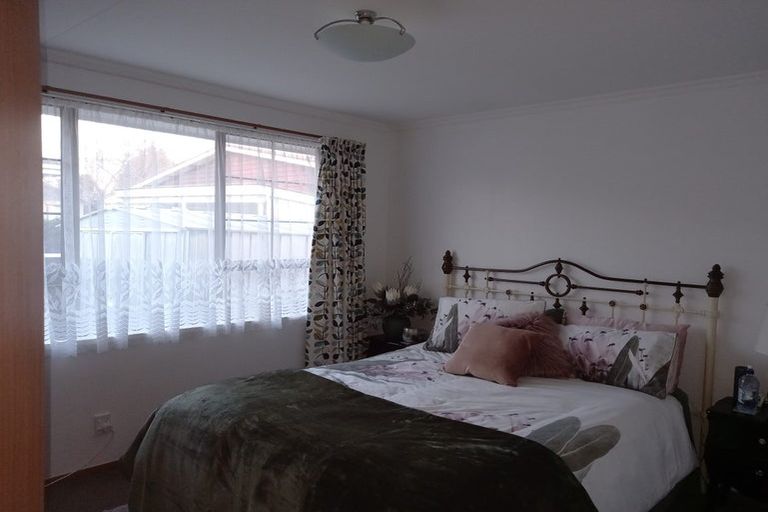 Photo of property in 17 Argyle Street, Mornington, Dunedin, 9011