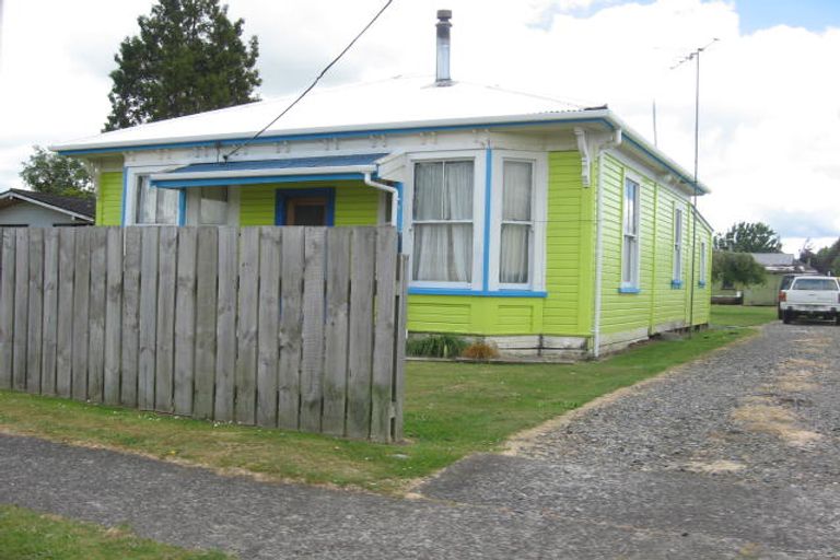 Photo of property in 9 Pitt Street, Raetihi, 4632