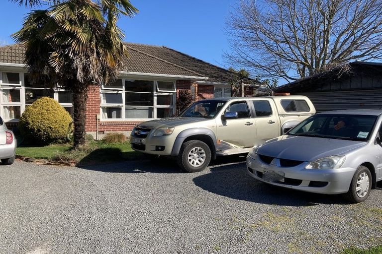 Photo of property in 25 Haslett Place, Upper Riccarton, Christchurch, 8041