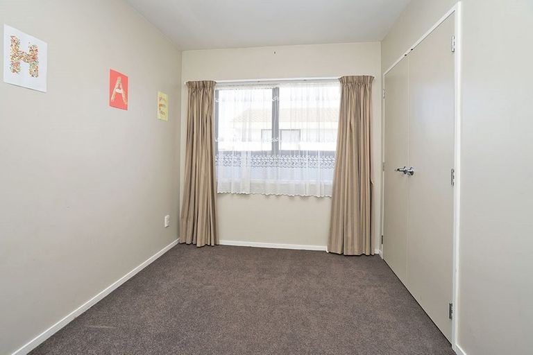 Photo of property in 4g Oak Avenue, Nawton, Hamilton, 3200