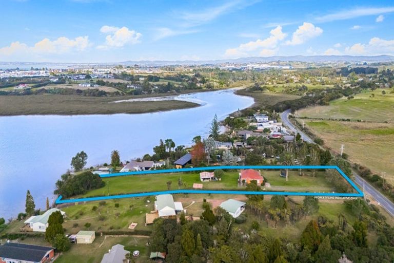 Photo of property in 123 Kauri Road, Whenuapai, Auckland, 0618