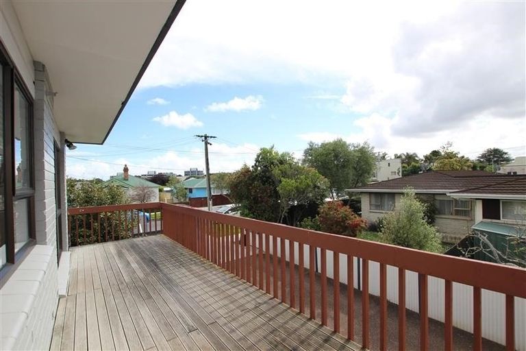 Photo of property in 1/28 Findlay Street, Ellerslie, Auckland, 1051