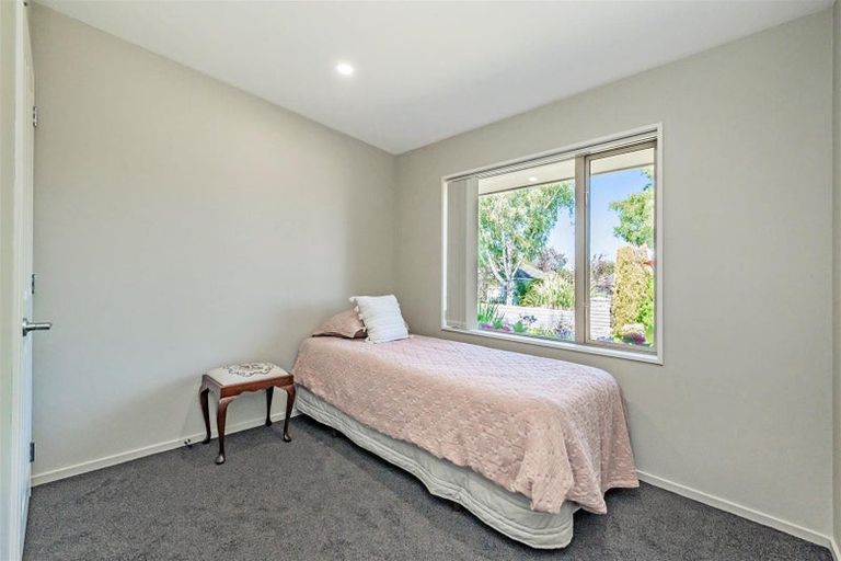 Photo of property in 196 Quinns Road, Shirley, Christchurch, 8013