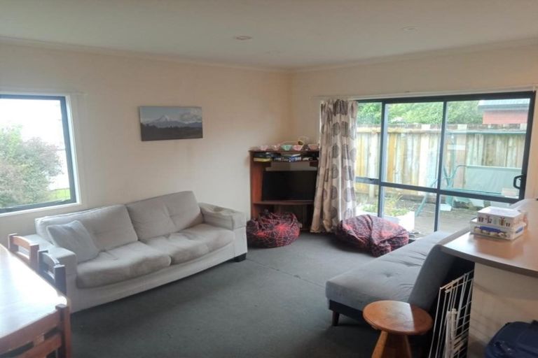 Photo of property in 9 Moore Street, West End, Palmerston North, 4412