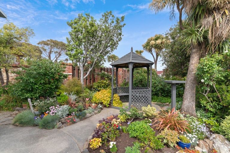 Photo of property in 32 Waipapa Avenue, Diamond Harbour, 8972