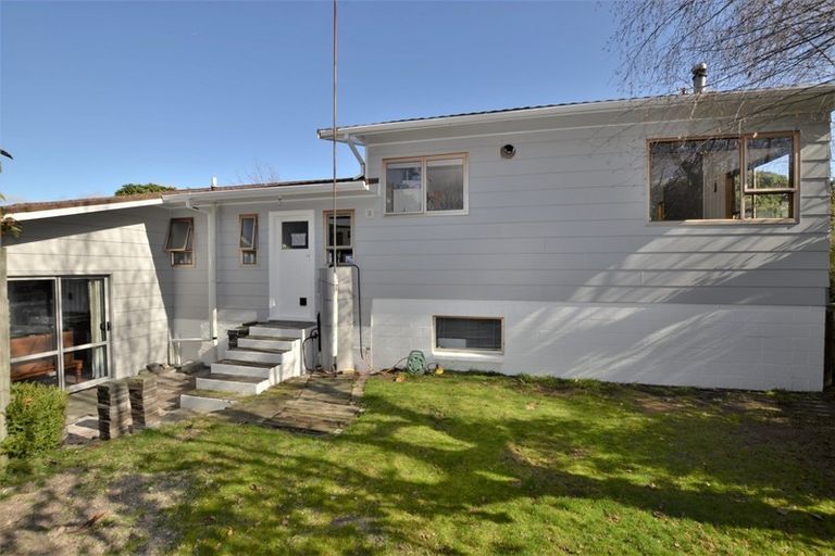 Photo of property in 30 Invergarry Road, Hilltop, Taupo, 3330