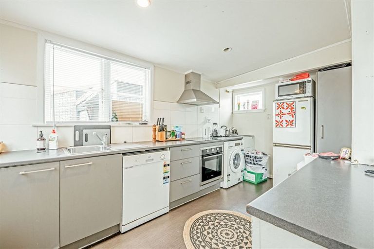 Photo of property in 1/136 Milton Street, Somerfield, Christchurch, 8024