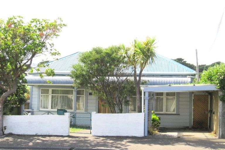 Photo of property in 233 Rintoul Street, Berhampore, Wellington, 6023