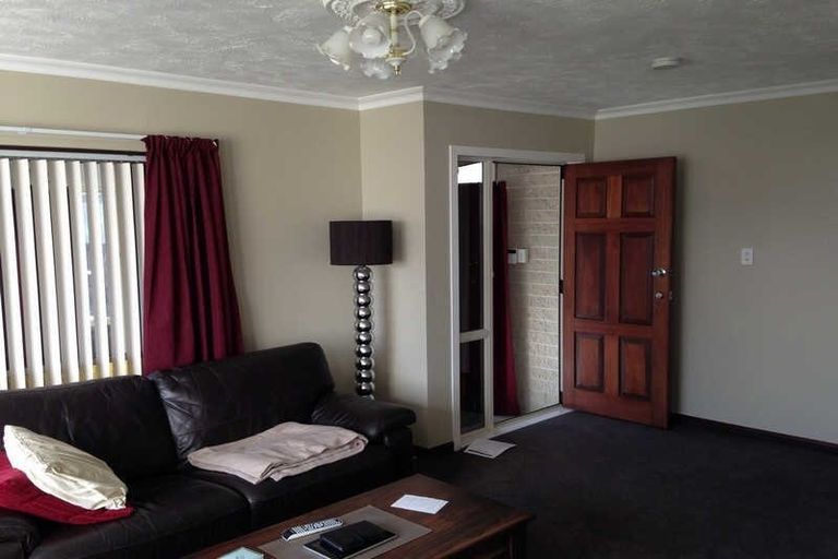 Photo of property in 12 Ashwood Street, Parklands, Christchurch, 8083