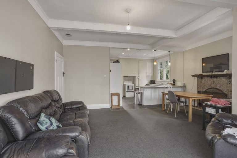 Photo of property in 18 Lachlan Avenue, North Dunedin, Dunedin, 9016