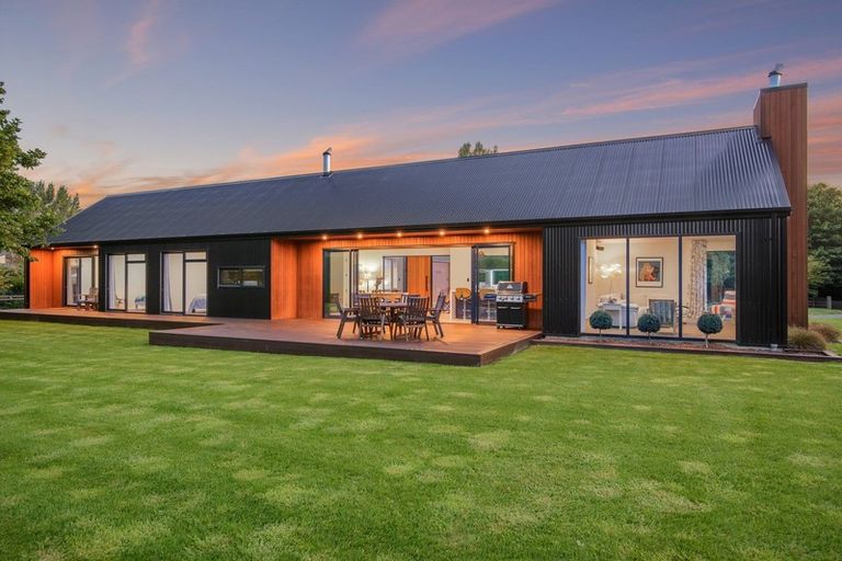 Photo of property in 399 Gressons Road, Waikuku, Rangiora, 7473