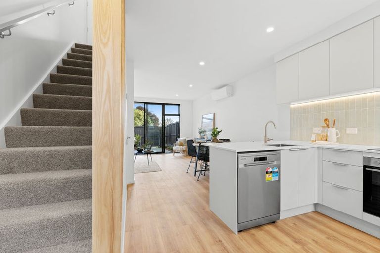 Photo of property in 1/90 Innes Road, St Albans, Christchurch, 8052