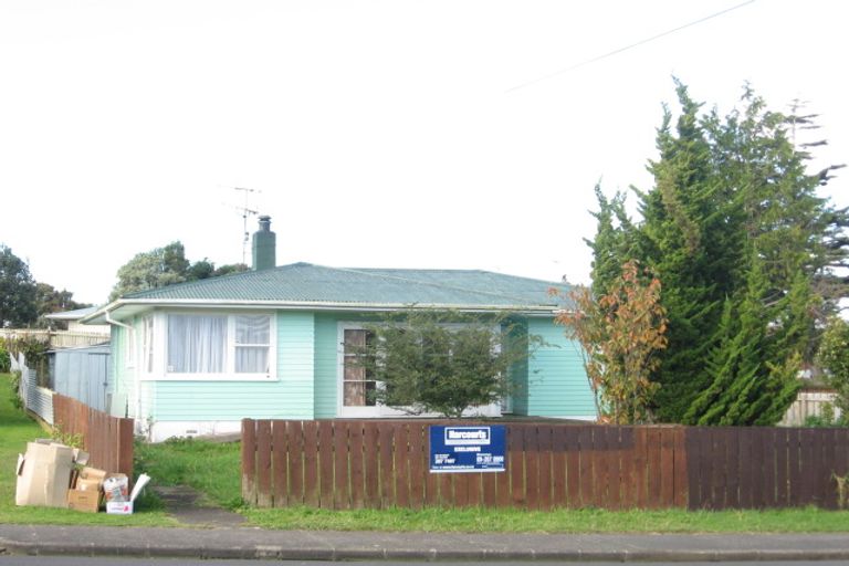 Photo of property in 4 Kirton Crescent, Manurewa, Auckland, 2102