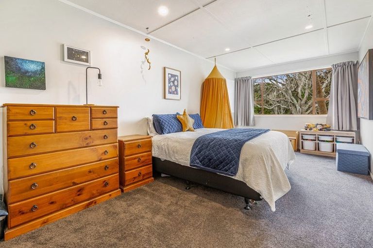 Photo of property in 40 Waikoukou Valley Road, Waimauku, 0812