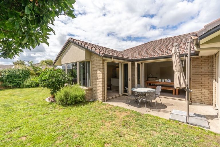 Photo of property in 54 Winchester Place, Rototuna North, Hamilton, 3210