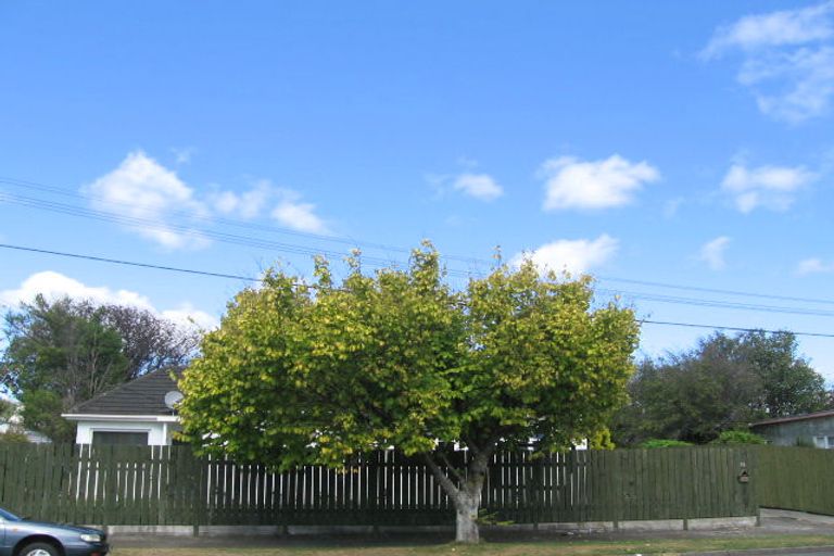 Photo of property in 12 Elm Street, Ebdentown, Upper Hutt, 5018