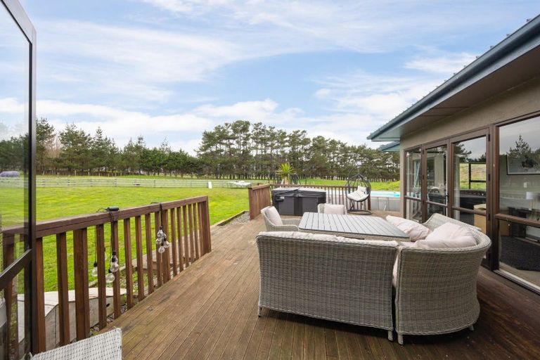 Photo of property in 165 Taikorea Road, Glen Oroua, Palmerston North, 4473