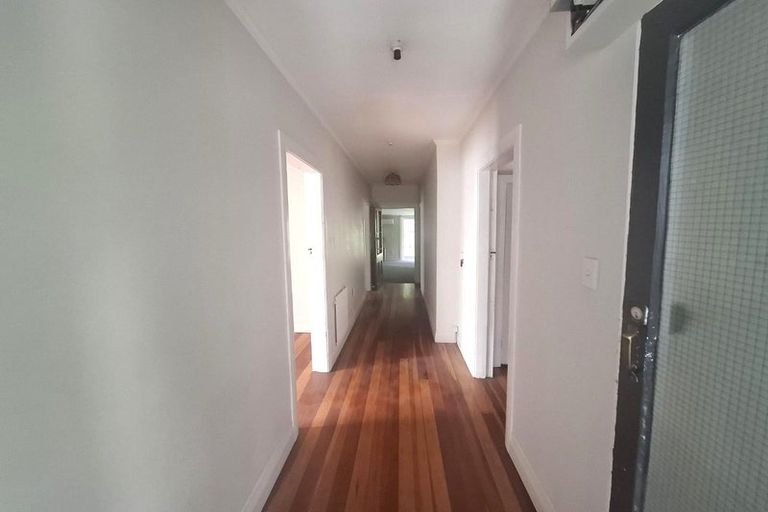 Photo of property in 221 Ohiro Road, Brooklyn, Wellington, 6021