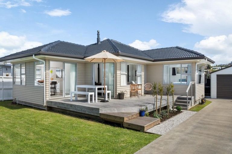 Photo of property in 8 Sandleigh Drive, Athenree, Katikati, 3177