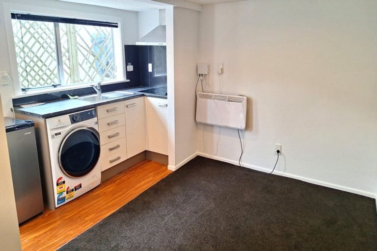 Photo of property in 296 Karori Road, Karori, Wellington, 6012