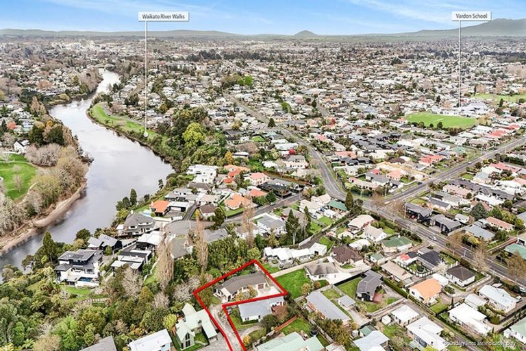 Photo of property in 26a Braid Road, St Andrews, Hamilton, 3200