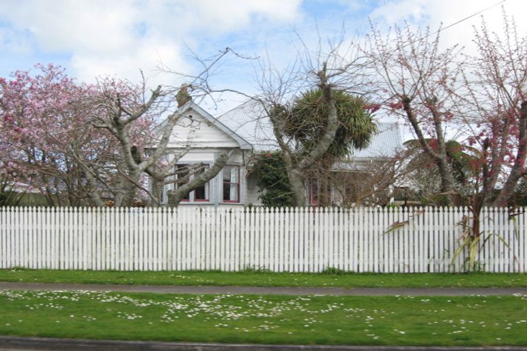 Photo of property in 48c Mahoe Street, Inglewood, 4330