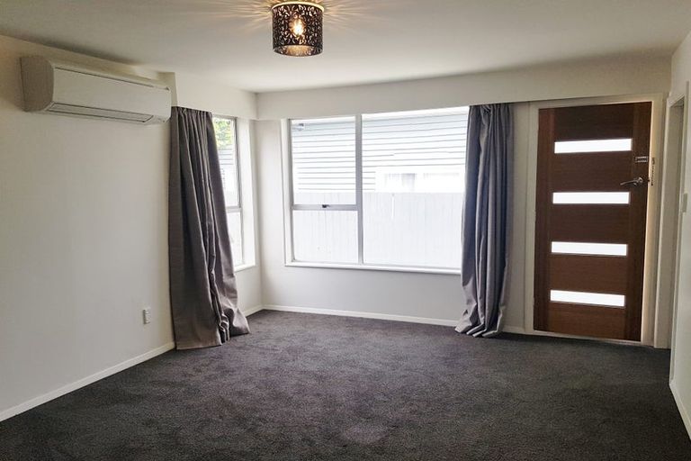 Photo of property in 2/519 Saint Asaph Street, Phillipstown, Christchurch, 8011