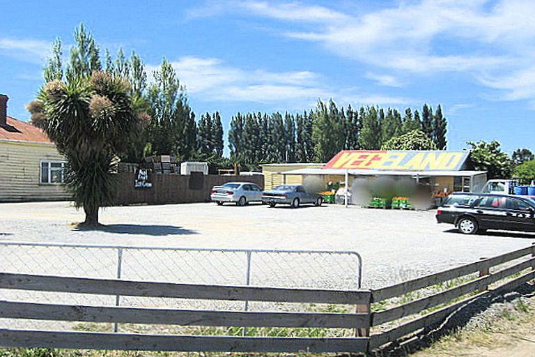 Photo of property in 264 Marshland Road, Marshland, Christchurch, 8083