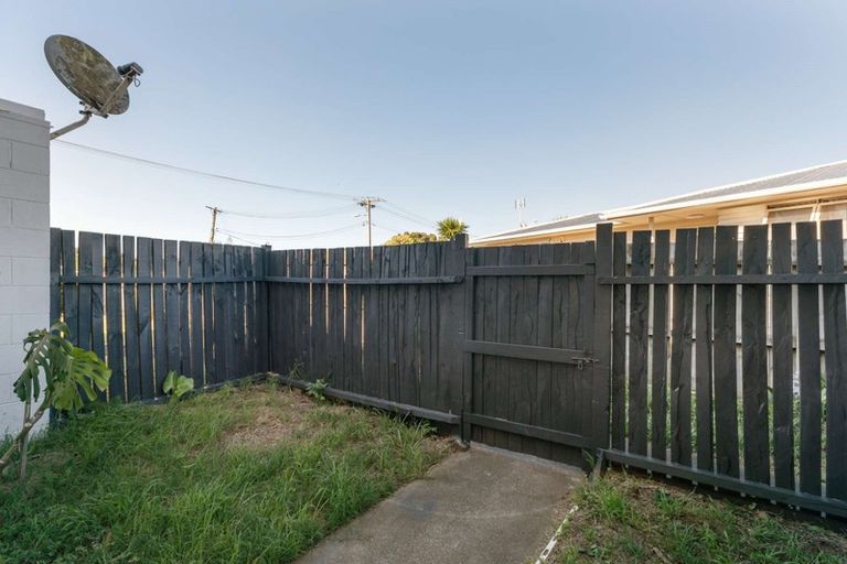 Photo of property in 1/19 Olive Crescent, Papatoetoe, Auckland, 2025