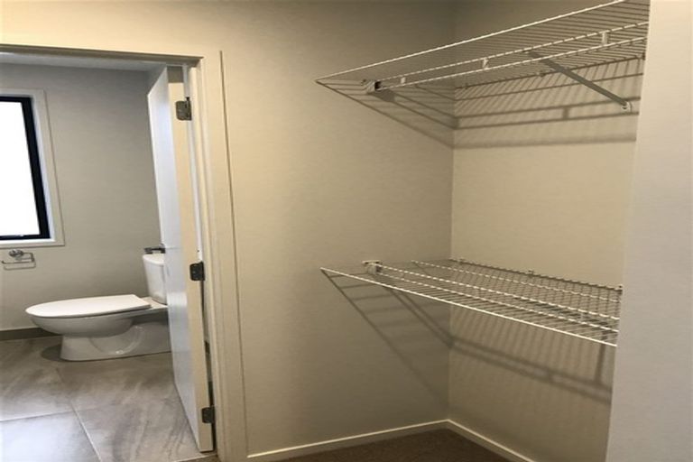 Photo of property in 38c Willis Road, Papakura, 2110