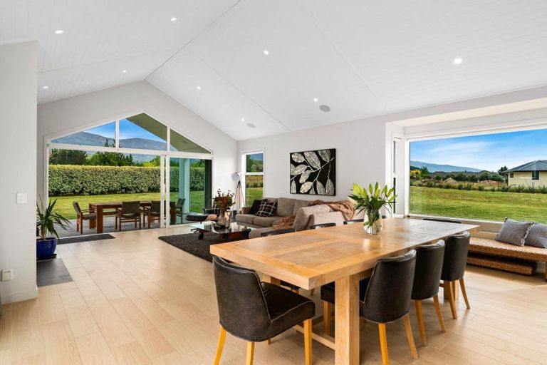 Photo of property in 28 Shortcut Road, Cromwell, 9310