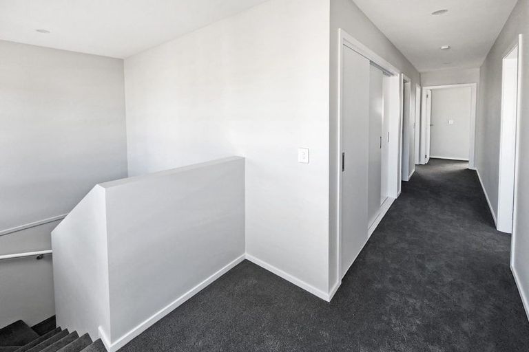 Photo of property in 7 Ruru Lane, Hurworth, New Plymouth, 4310