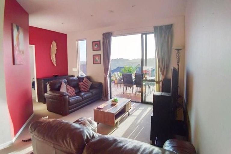 Photo of property in 19/22 Northcross Drive, Oteha, Auckland, 0632