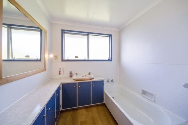 Photo of property in 43 Stafford Street, Waitara, 4320