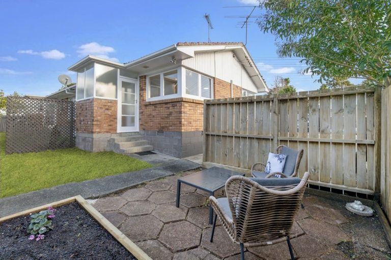 Photo of property in 1/22a Wolsley Avenue, Milford, Auckland, 0620