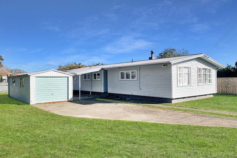 Photo of property in 12 Robinson Street, Foxton, 4814