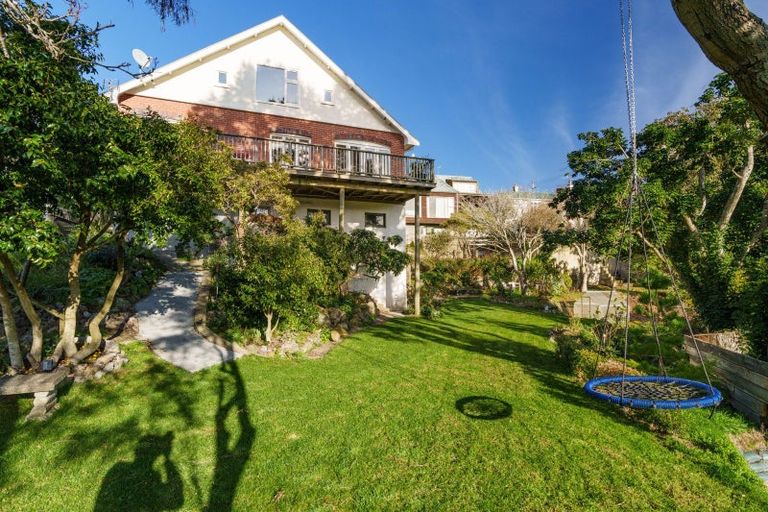 Photo of property in 30 Stonelaw Terrace, Maori Hill, Dunedin, 9010