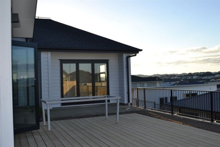 Photo of property in 62 Wainui Road, Silverdale, 0932